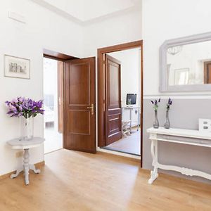 Domus Merulana Bed And Breakfast
